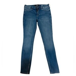 Hollister women’s 7 long high rise super skinny blue jeans W28 L30